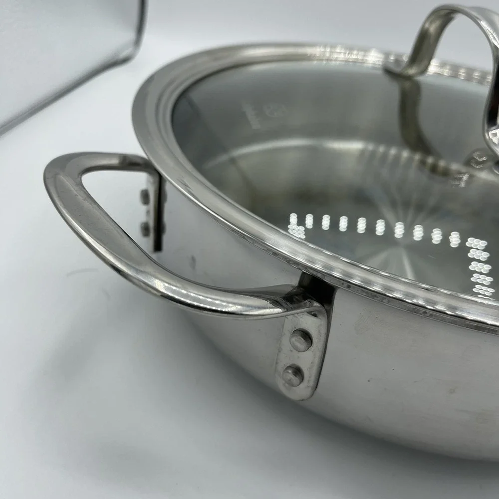 Calphalon Classic Stainless Steel‎ Cookware Saute Pan, 3 Quart Silver